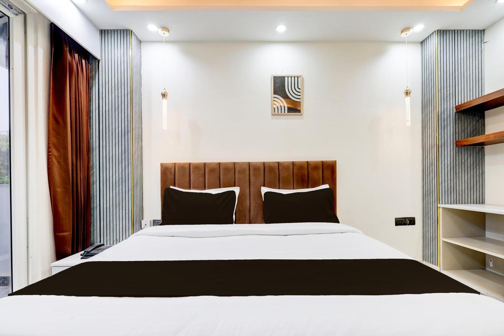 Super Hotel O Sector 43 Gurgaon Eksteriør bilde
