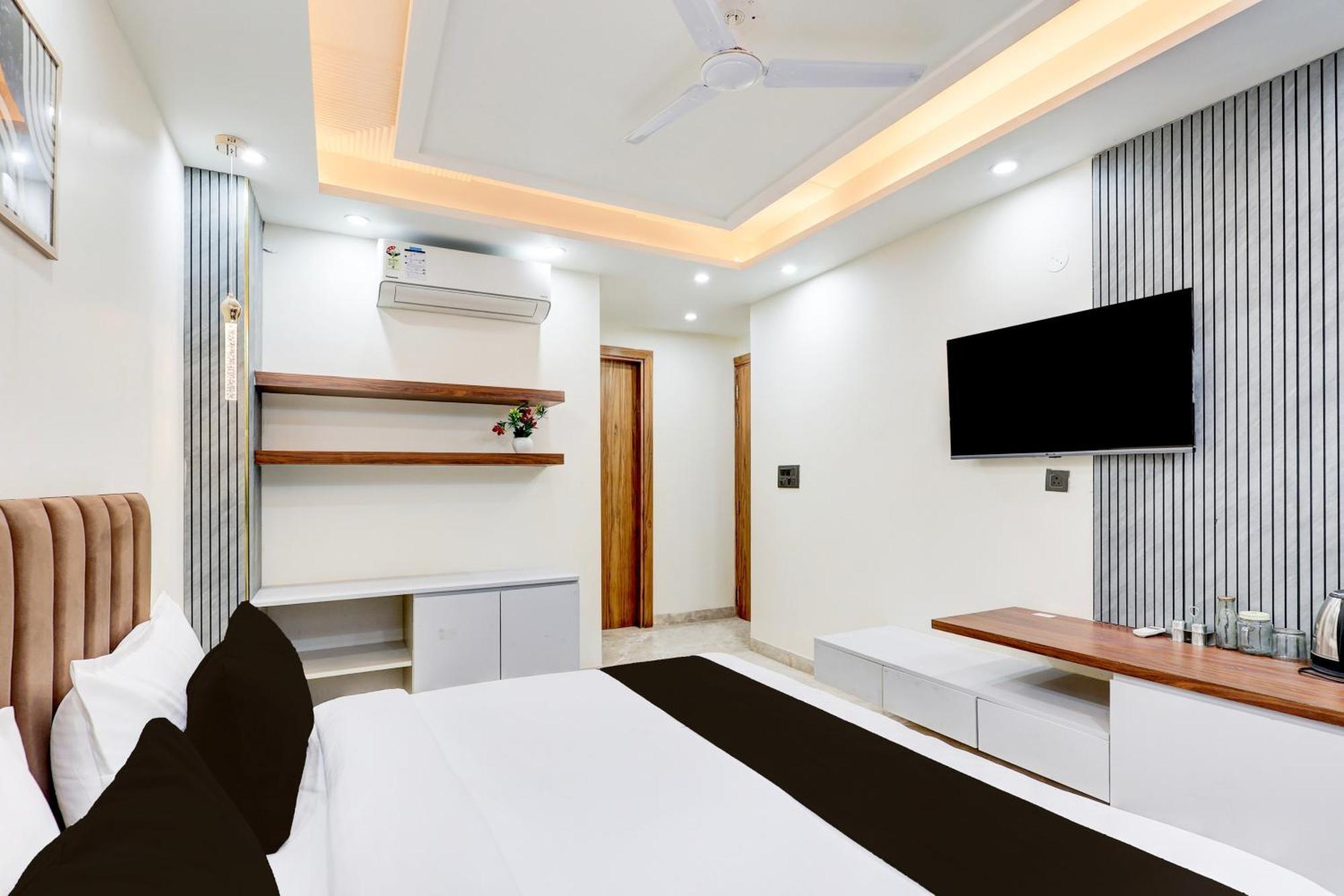 Super Hotel O Sector 43 Gurgaon Eksteriør bilde