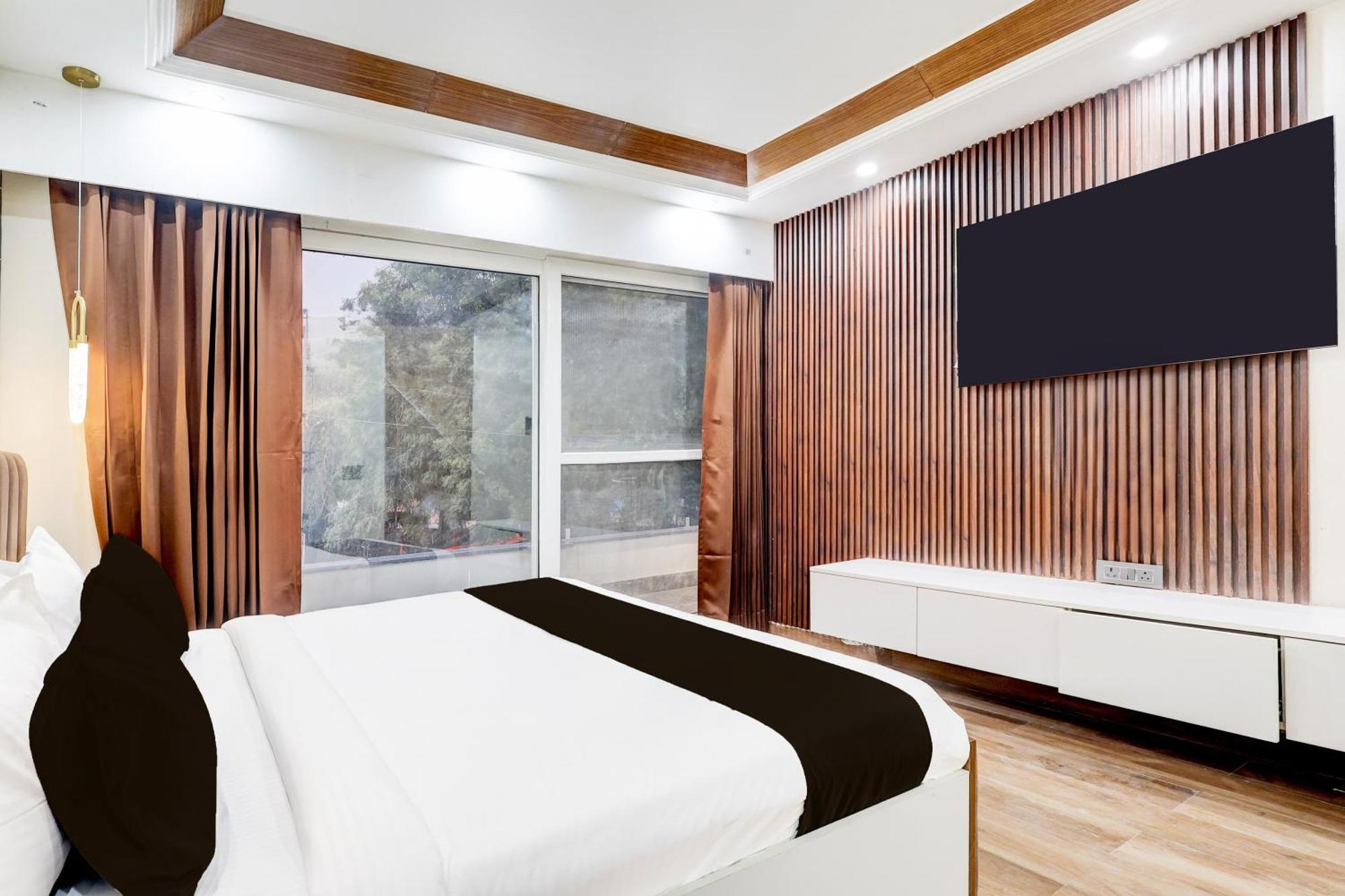 Super Hotel O Sector 43 Gurgaon Eksteriør bilde